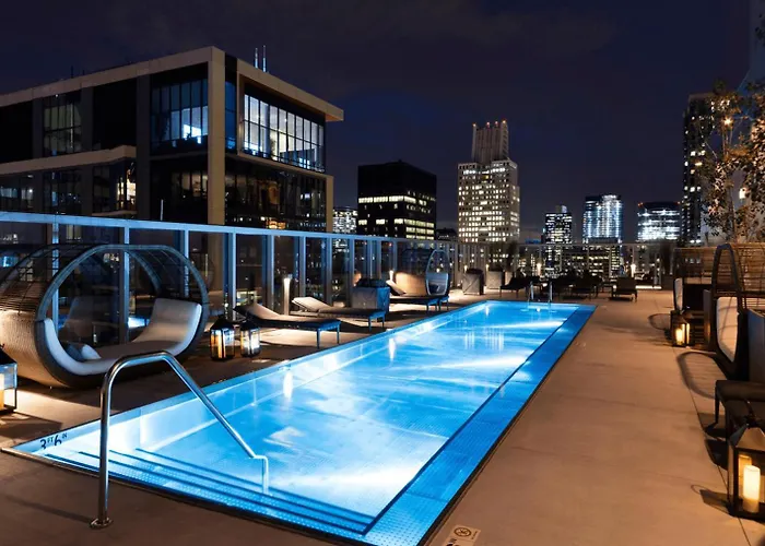Loop W Roof Deck Nr Michigan Ave Chi-1014 Chicago